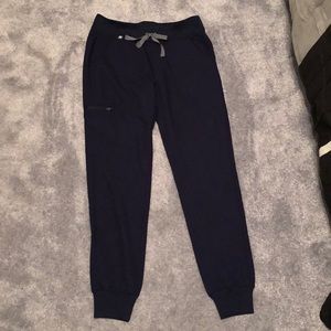 Figs scrubs